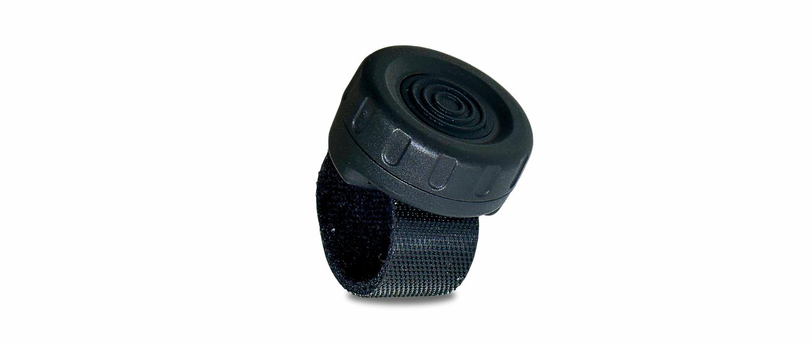 A bluetooth Push to Talk button